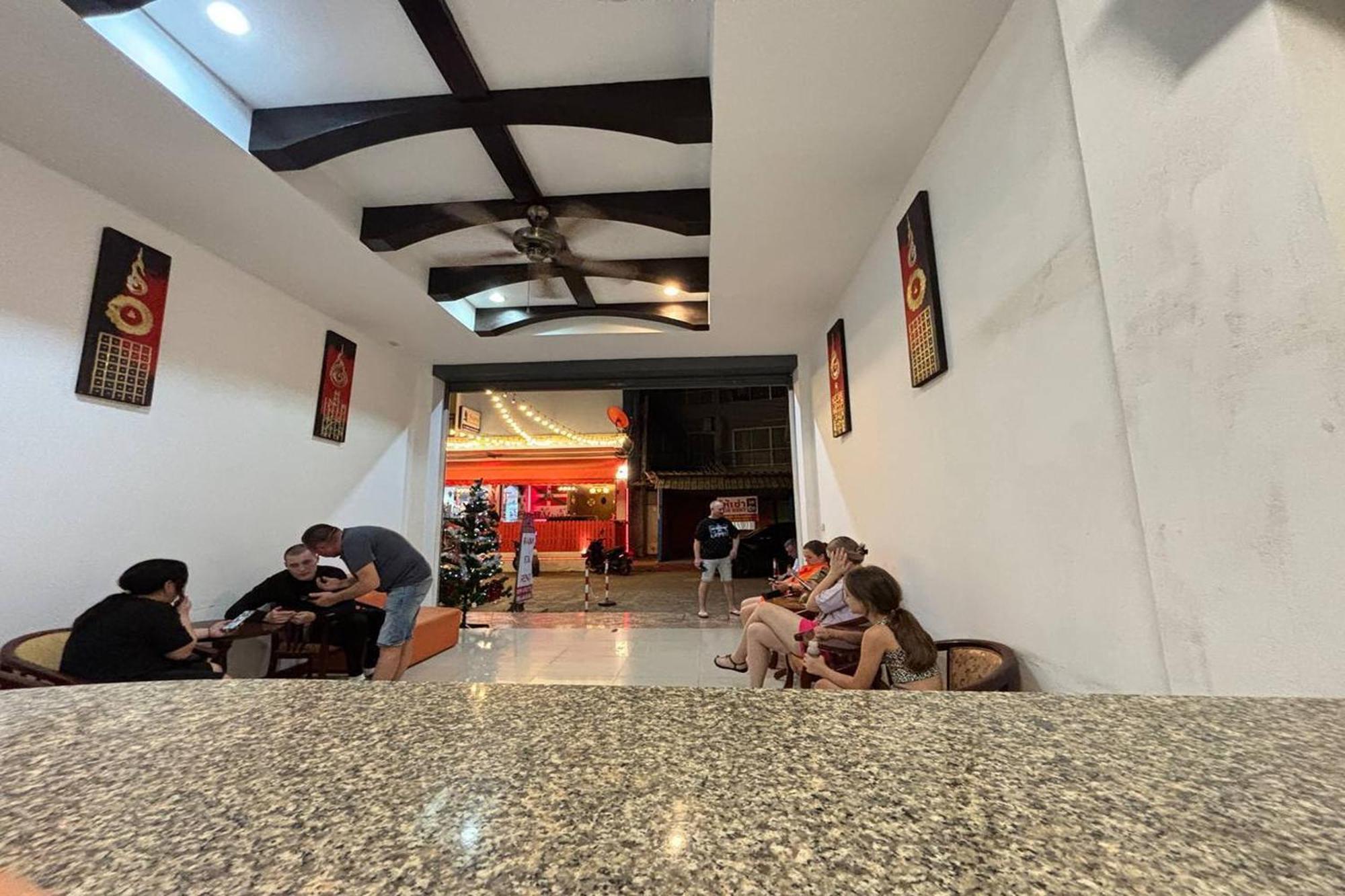 Hotel Praew Mansion Kamala Beach Zewnętrze zdjęcie