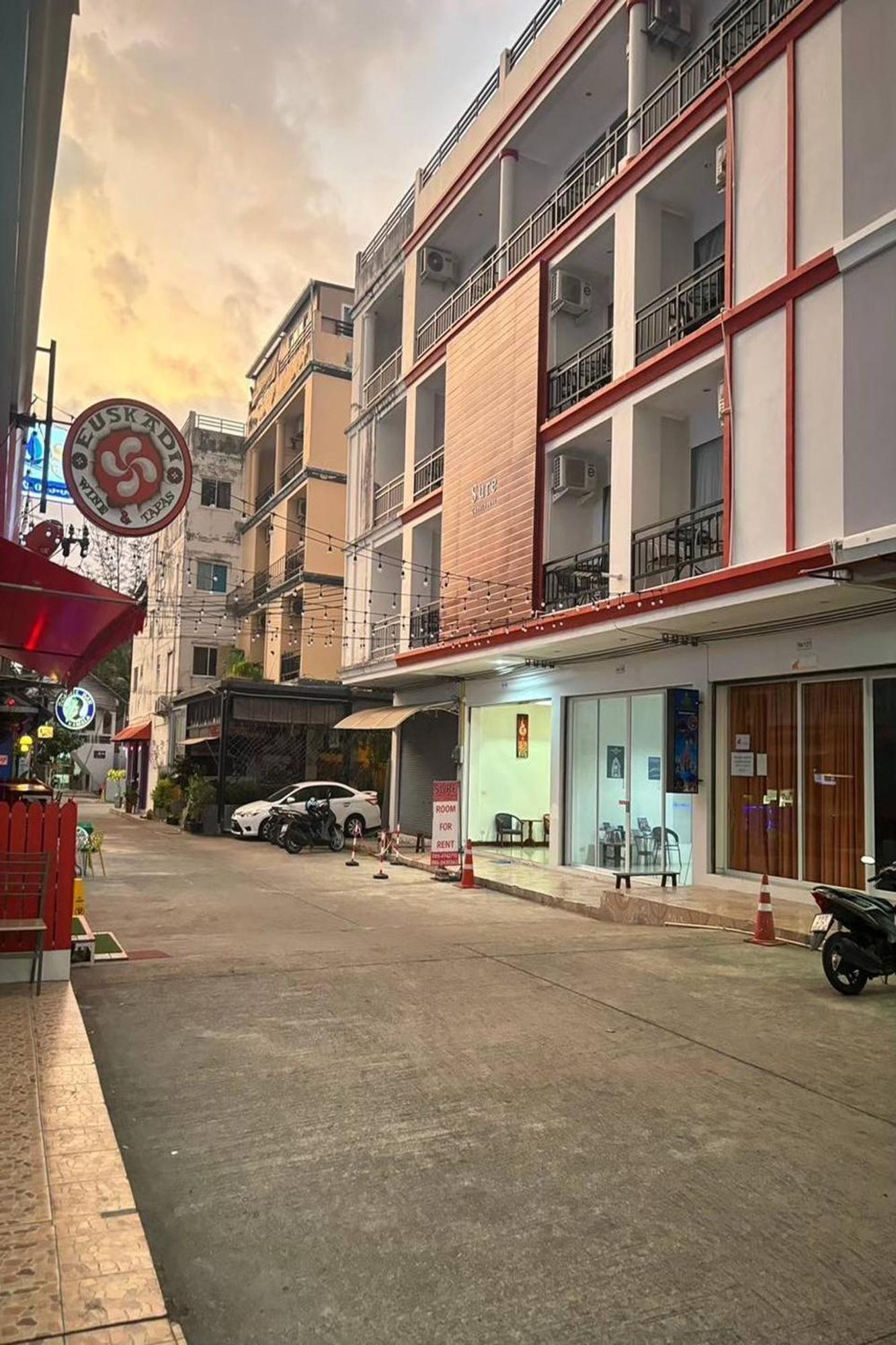 Hotel Praew Mansion Kamala Beach Zewnętrze zdjęcie